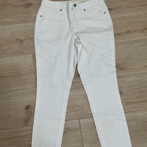 Universal Thread Women's Cream Skinny Jeans